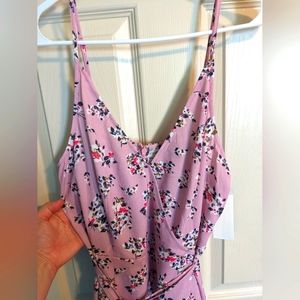 French Connection mauve print wrap dress. NWT. Sz10.